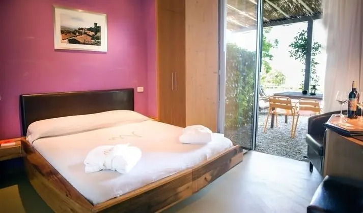 Deluxe Tek Büyük Yataklı Oda (Cantina Master with Garden)