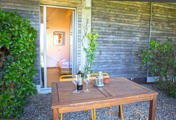 Deluxe Tek Büyük Yataklı Oda (Cantina Master with Garden)