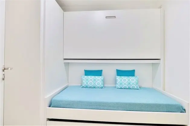 Apart Daire, 2 Yatak Odası, Teras, Bahçe Manzaralı