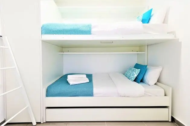 Apart Daire, 2 Yatak Odası, Teras, Bahçe Manzaralı
