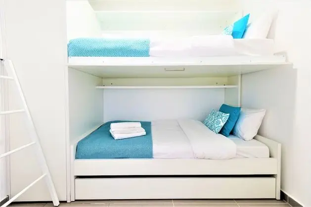 Apart Daire, 2 Yatak Odası, Teras, Bahçe Manzaralı