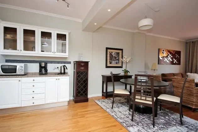 Apart Daire, 2 Yatak Odası, Balkon, Deniz Manzaralı