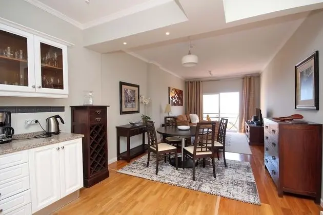Apart Daire, 2 Yatak Odası, Balkon, Deniz Manzaralı