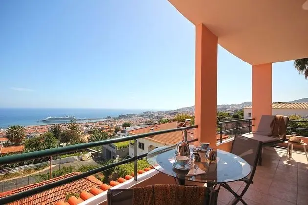 Apart Daire, 2 Yatak Odası, Balkon, Deniz Manzaralı
