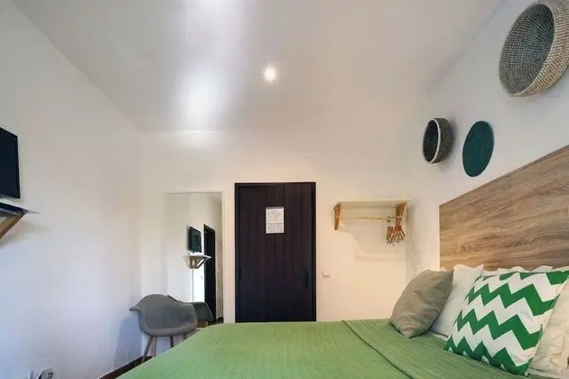 Tek Büyük veya İki Ayrı Yataklı Oda