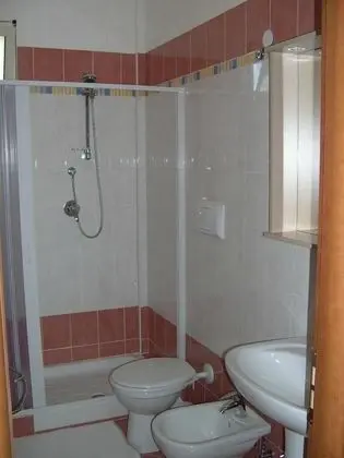 Classic Üç Kişilik Oda