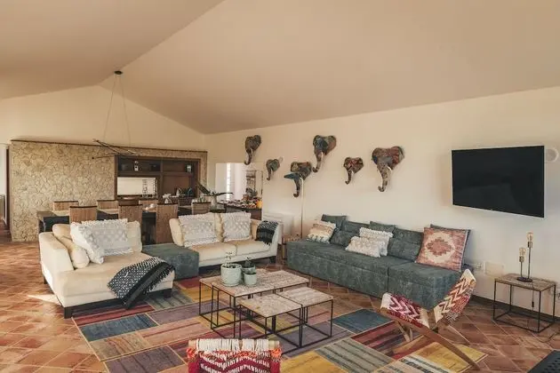 Villa Master
