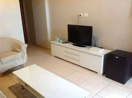 Standard Tek Büyük Yataklı Oda, Kısmi Deniz Manzarası