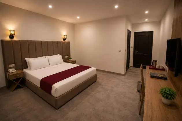 Superior Tek Kişilik Oda, 1 Yatak Odası, Özel Banyo, Şehir Manzaralı