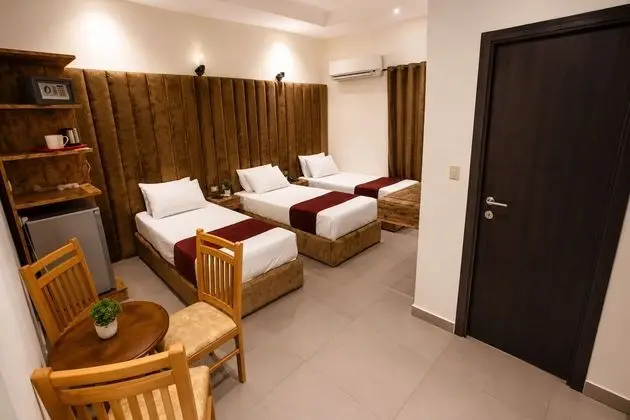 Superior Üç Kişilik Oda, 3 Tek Kişilik Yatak, Özel Banyo, Şehir Manzaralı