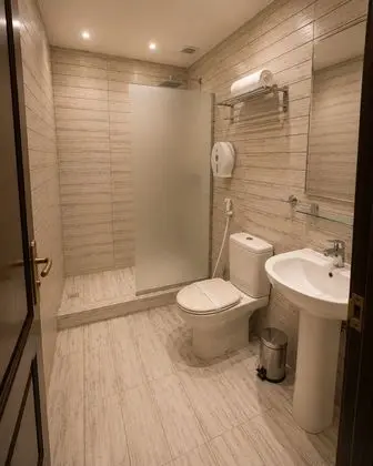 Superior Üç Kişilik Oda, 3 Tek Kişilik Yatak, Özel Banyo, Şehir Manzaralı