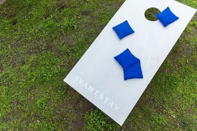 Ev