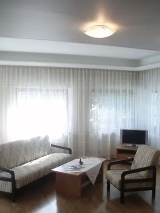 Luxury Tek Büyük Yataklı Oda