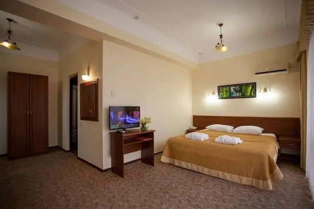 Premium Tek Büyük Yataklı Oda, Balkon