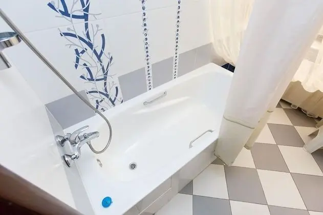 Standard Tek Büyük veya İki Ayrı Yataklı Oda