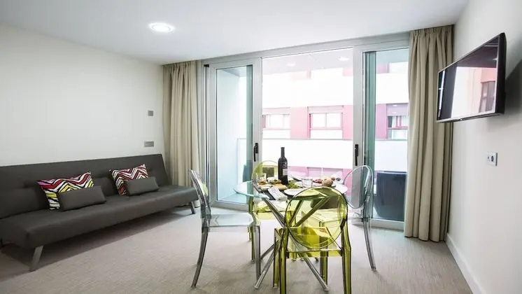 Apart Daire, 2 Yatak Odası, Balkon