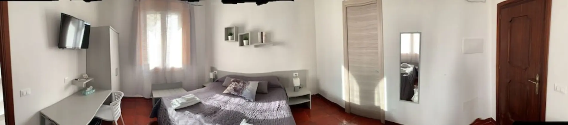 Classic Tek Büyük veya İki Ayrı Yataklı Oda