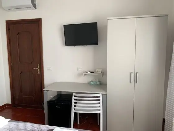 Classic Tek Büyük veya İki Ayrı Yataklı Oda