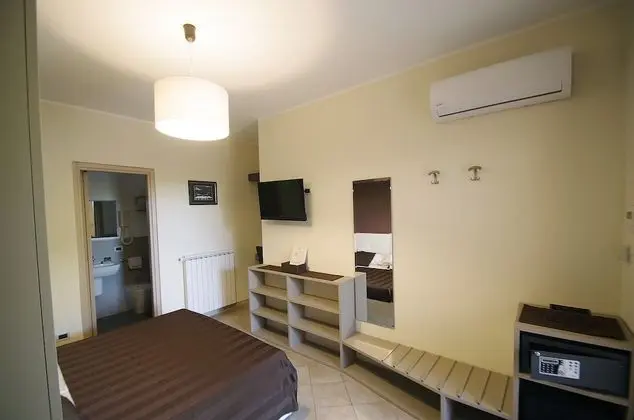 Tek Büyük Yataklı Oda