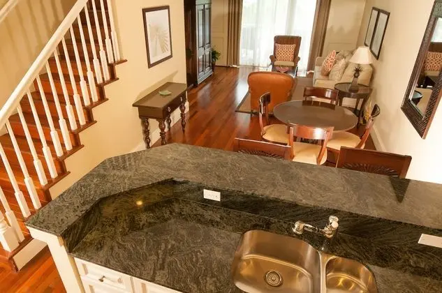 Luxury One Bedroom Townhome