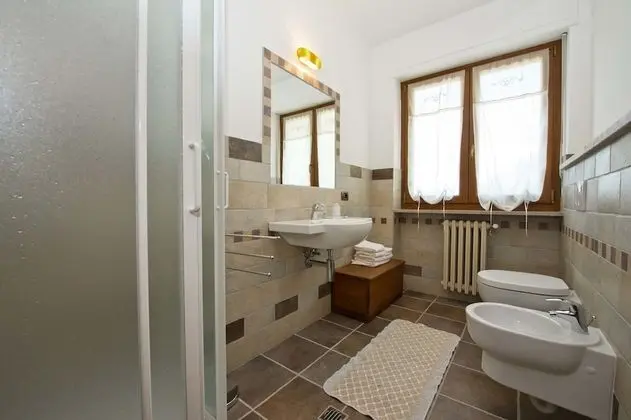 Tek Büyük veya İki Ayrı Yataklı Oda, Balkon