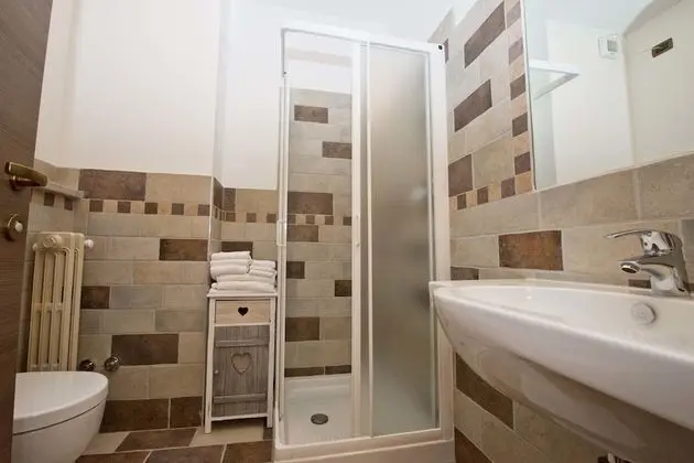 Üç Kişilik Oda, Balkon