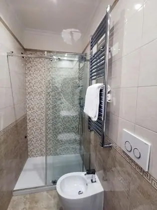 Superior Tek Büyük veya İki Ayrı Yataklı Oda