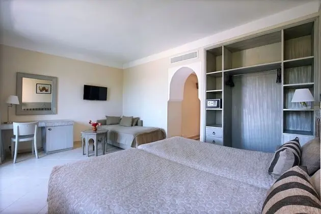 Standard Tek Büyük Yataklı Oda
