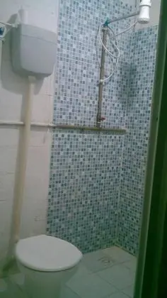 Tek Büyük Yataklı Oda (Com Ar)