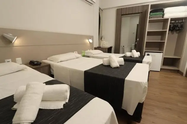 Superior Üç Kişilik Oda, 3 Tek Kişilik Yatak