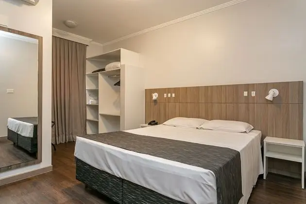 Standard Tek Büyük Yataklı Oda