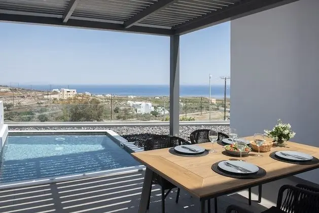 Suite, 2 Bedrooms, Private Heated Pool, Sea View (R)