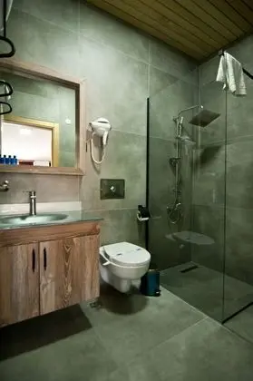 Standard Tek Büyük veya İki Ayrı Yataklı Oda
