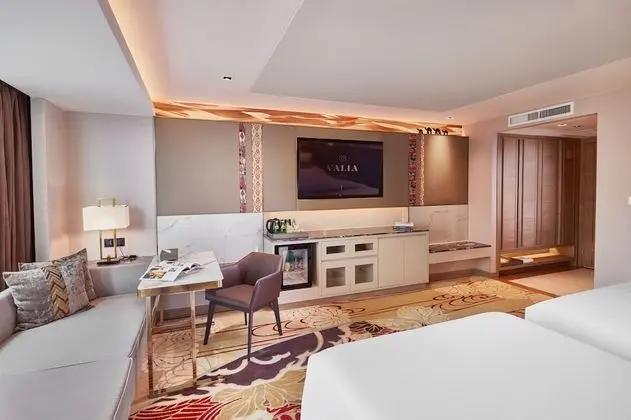 Premier Room - Tower 2