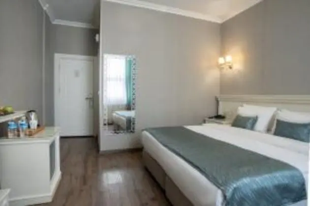 Standart Oda, Şehir Manzaralı 