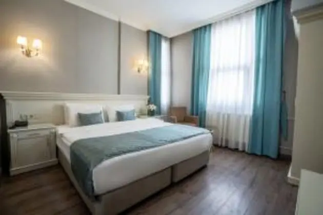 Standart Oda, Şehir Manzaralı 