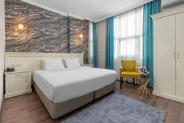 Standart Oda, Şehir Manzaralı 