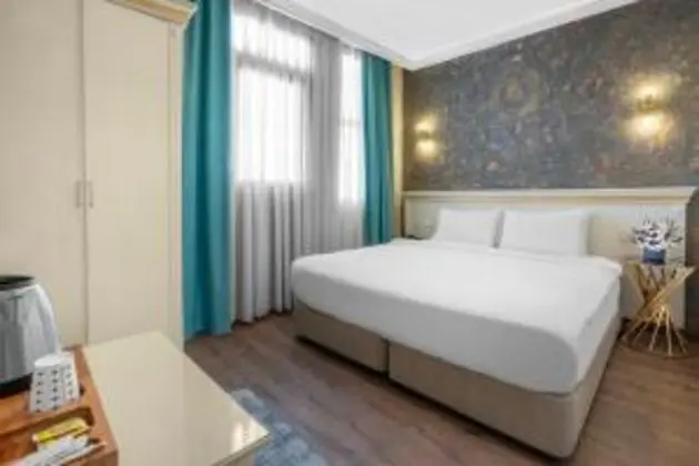 Standart Oda, Şehir Manzaralı 