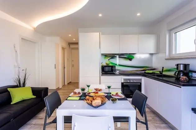 Standard Apart Daire, 1 Yatak Odası, Avlu Manzaralı