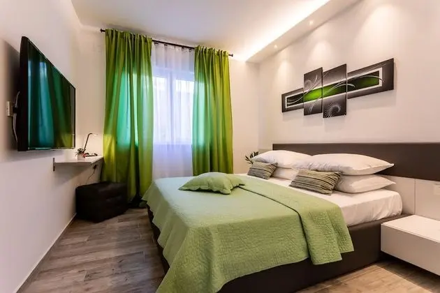 Standard Apart Daire, 1 Yatak Odası, Avlu Manzaralı