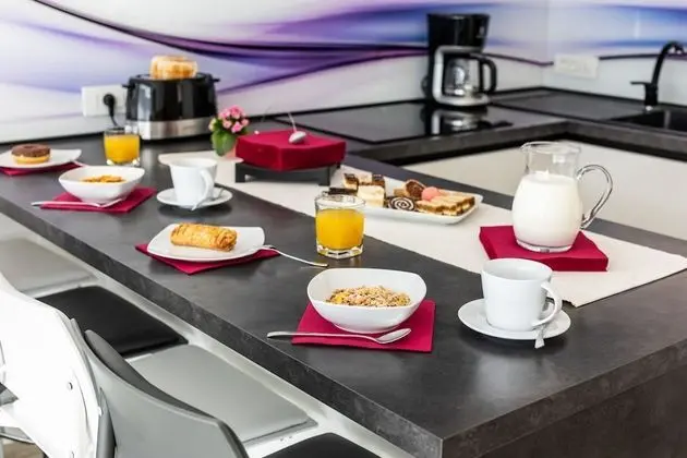 Superior Apart Daire, 1 Yatak Odası, Havuz Manzaralı