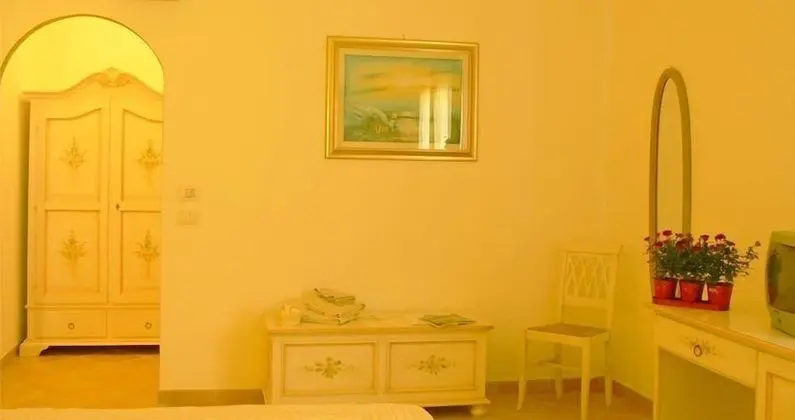 Deluxe Tek Büyük Yataklı Oda, Göl Manzaralı