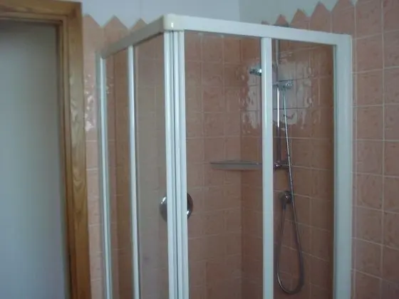 Deluxe Tek Büyük Yataklı Oda, Göl Manzaralı