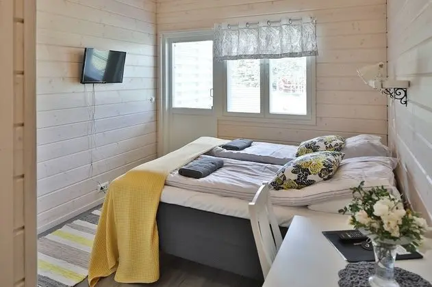 Tek Büyük veya İki Ayrı Yataklı Oda, Teras