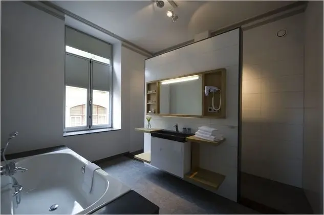 Luxury Tek Büyük Yataklı Oda