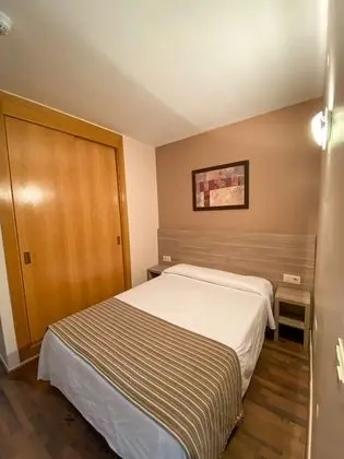 Tek Büyük veya İki Ayrı Yataklı Oda