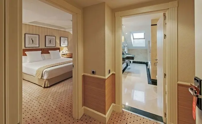 Superior Oda, 1 En Büyük (King) Boy Yatak