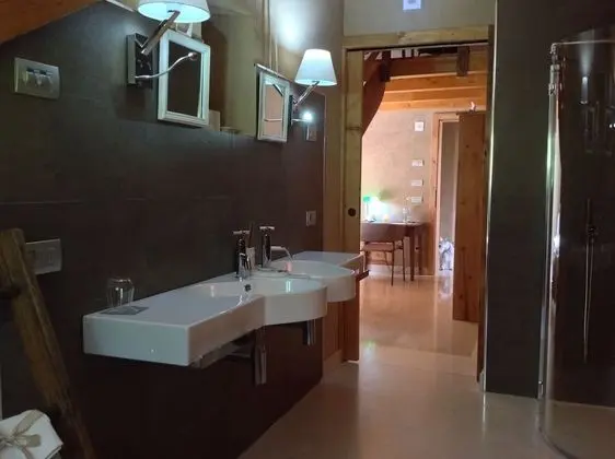 Comfort Üç Kişilik Oda (Pinot Nero)