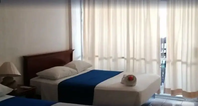 Süit, 2 Çift Kişilik Yatak