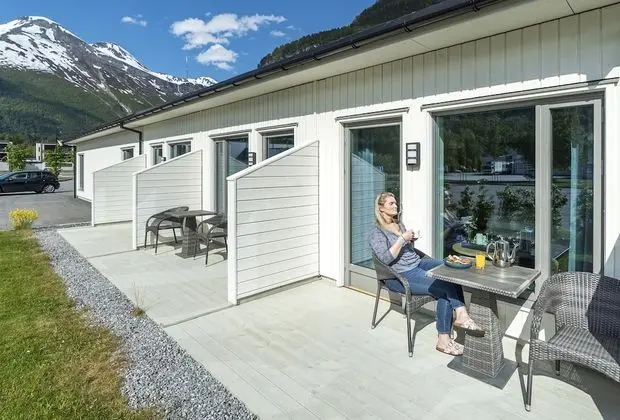 Tek Büyük Yataklı Oda, Teras